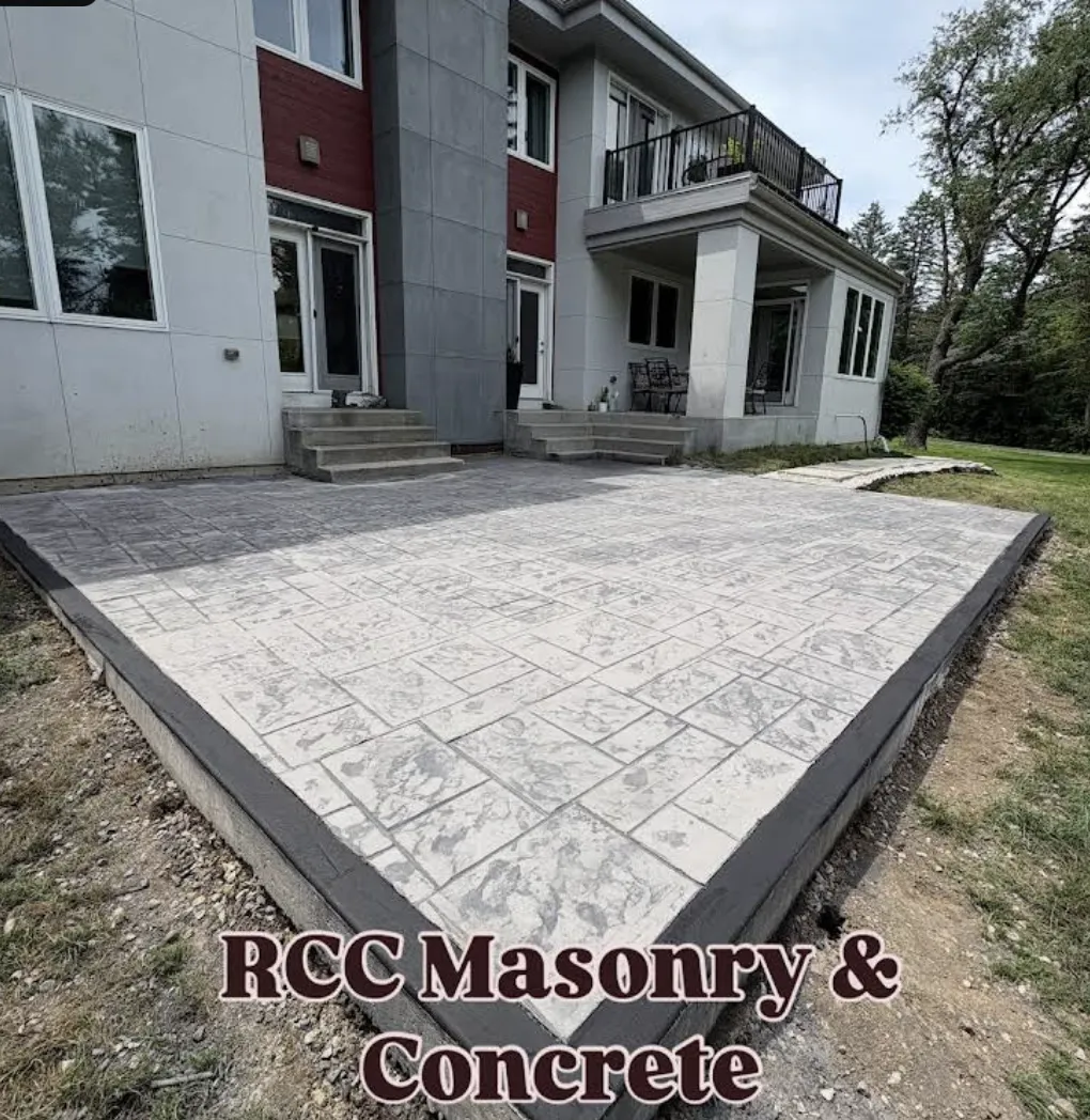 Stamped concrete patio with Ashlar slate pattern in Grayslake